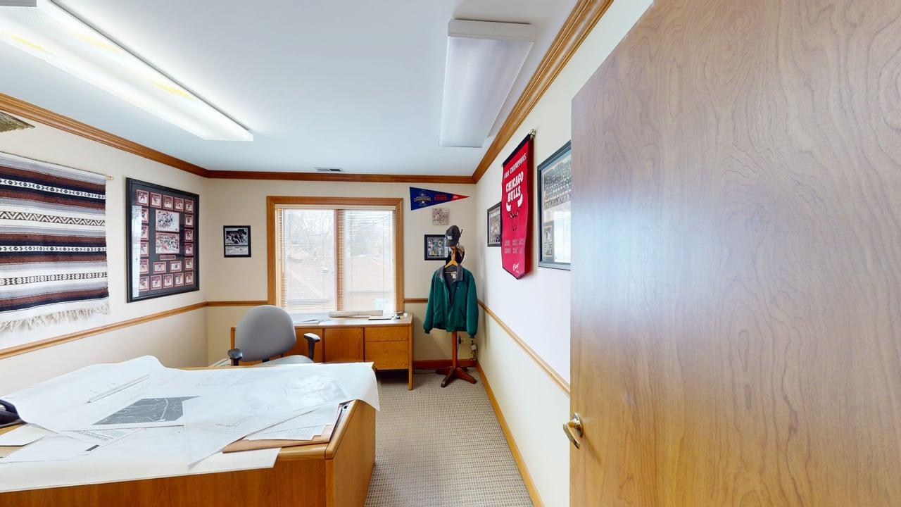 334 E Colfax St, Palatine, IL for lease Interior Photo- Image 1 of 9