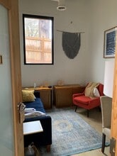 900 Dekalb Ave NE, Atlanta, GA for lease Building Photo- Image 2 of 5