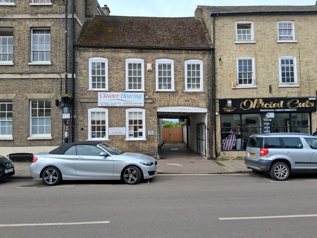 13 The Broadway, St Ives à vendre Photo principale- Image 1 de 6