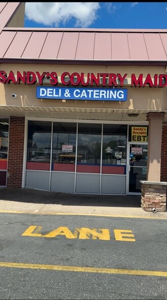 1800 Delmar Dr, Folcroft, PA for lease - Building Photo - Image 2 of 8