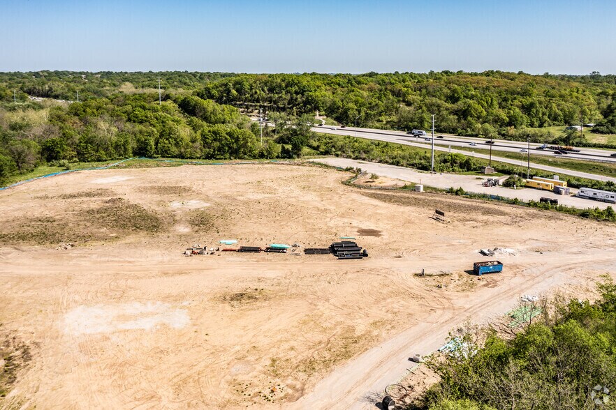 Paragon Star, Lee's Summit, MO à louer - Photo du bâtiment - Image 2 de 8