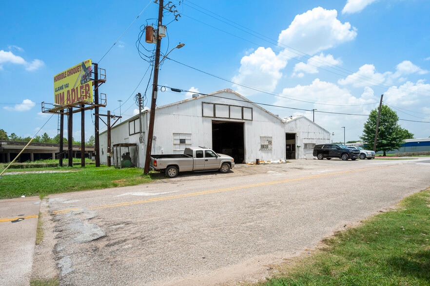 6015 Ridgemont St, Houston, TX for lease - Building Photo - Image 2 of 14