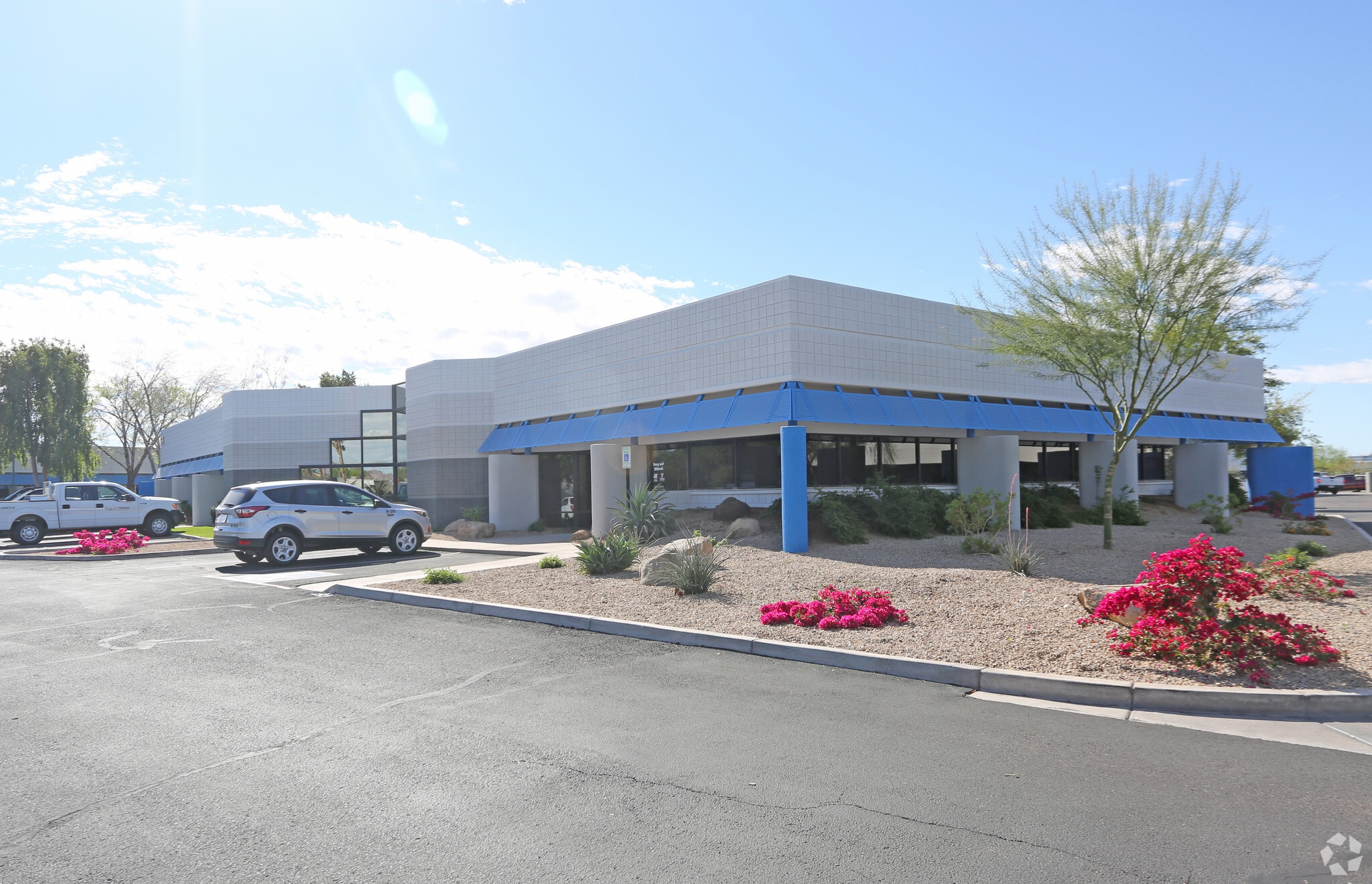1575 W University Dr, Tempe, AZ for lease Primary Photo- Image 1 of 36