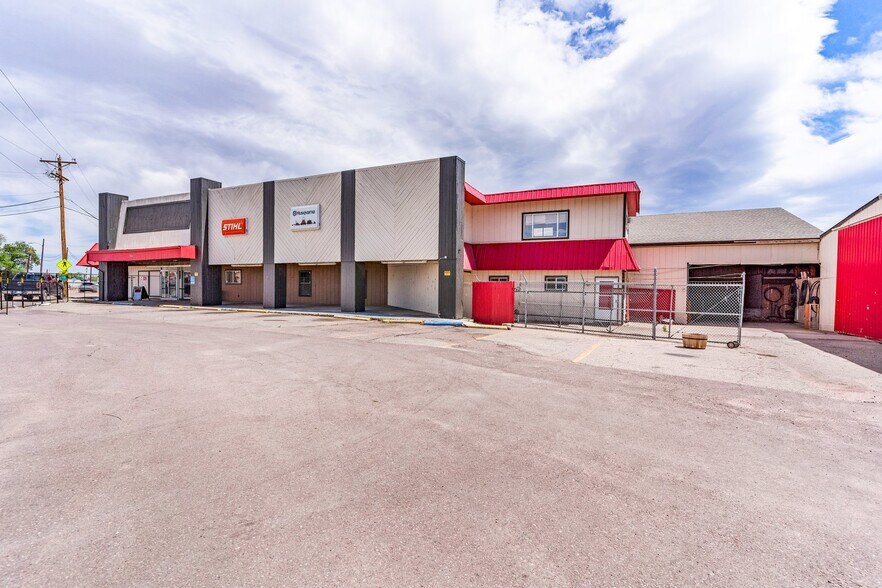 1630 E Main St, Canon City, CO à vendre - Photo du bâtiment - Image 3 de 58
