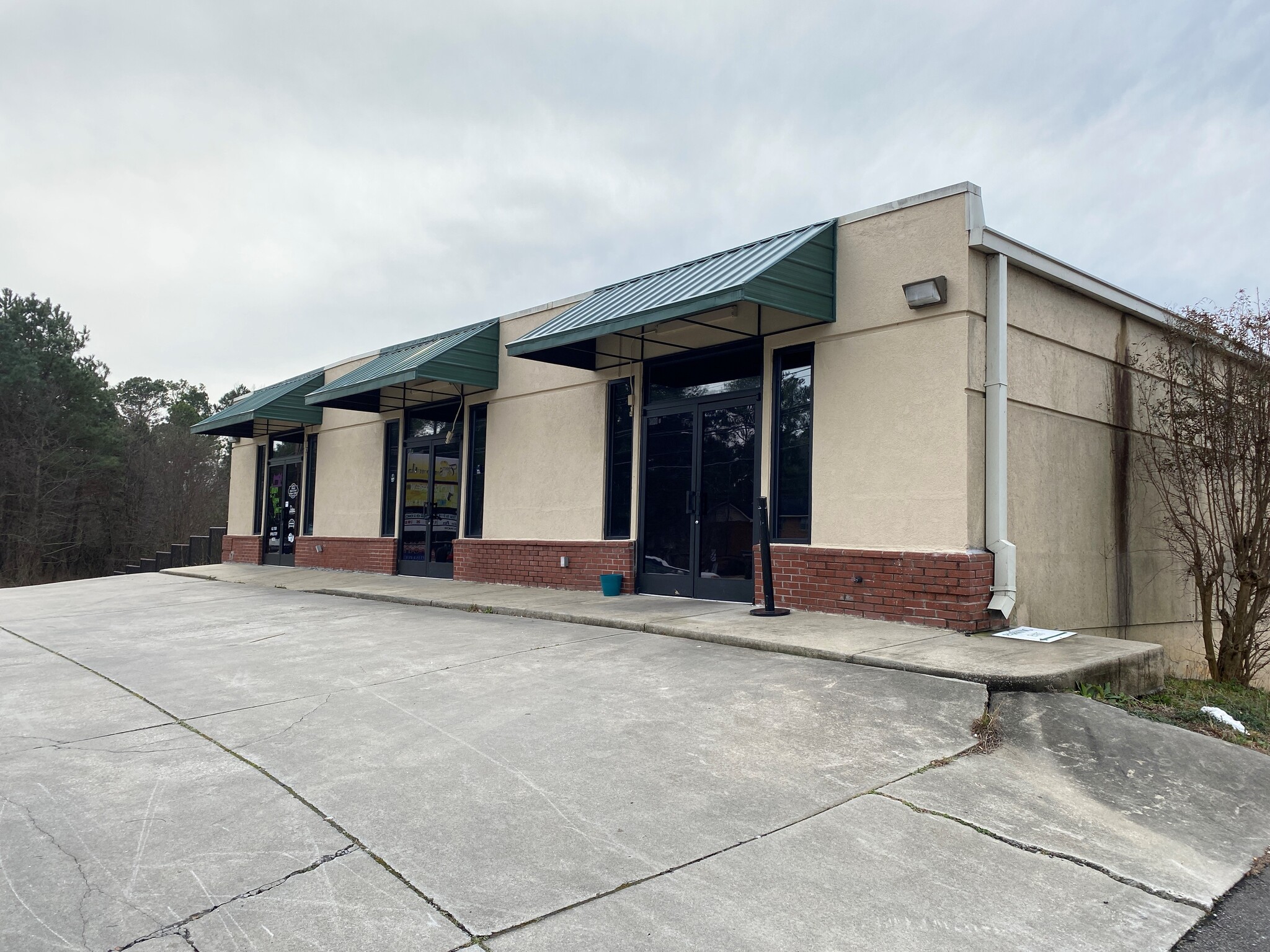 3827 Broad River Rd, Columbia, SC for lease Building Photo- Image 1 of 12