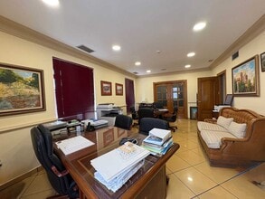 Avenida Adolfo Suárez, 25, Boadilla del Monte, Madrid for lease Interior Photo- Image 2 of 6