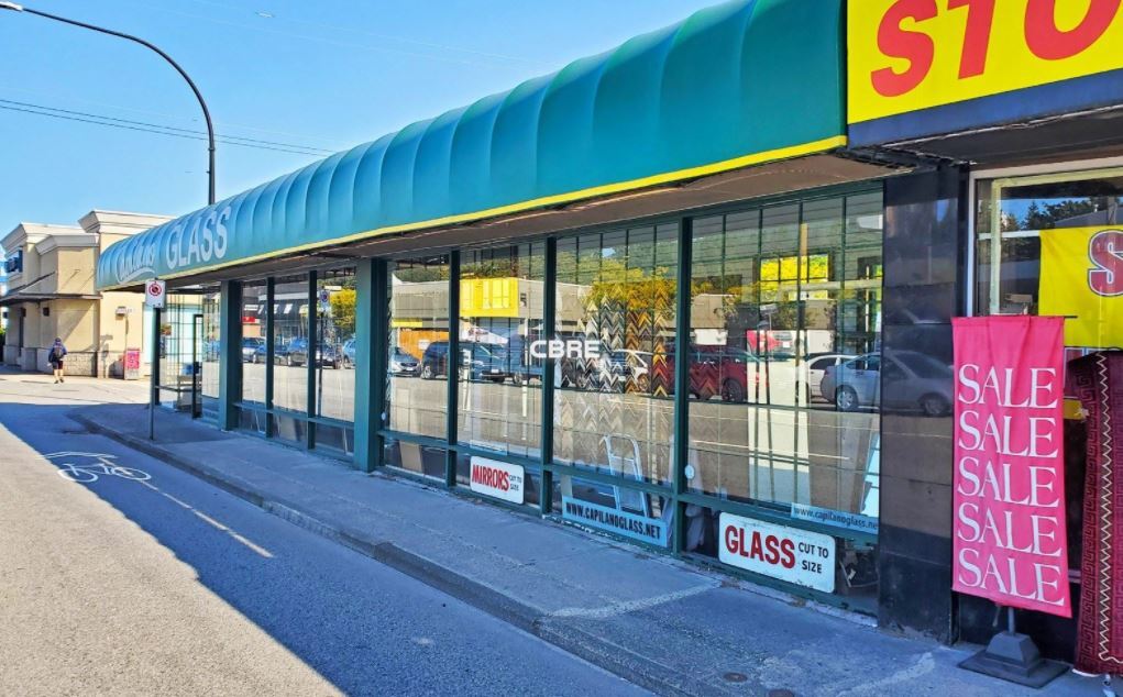 1621 Marine Dr, North Vancouver, BC for sale Primary Photo- Image 1 of 1