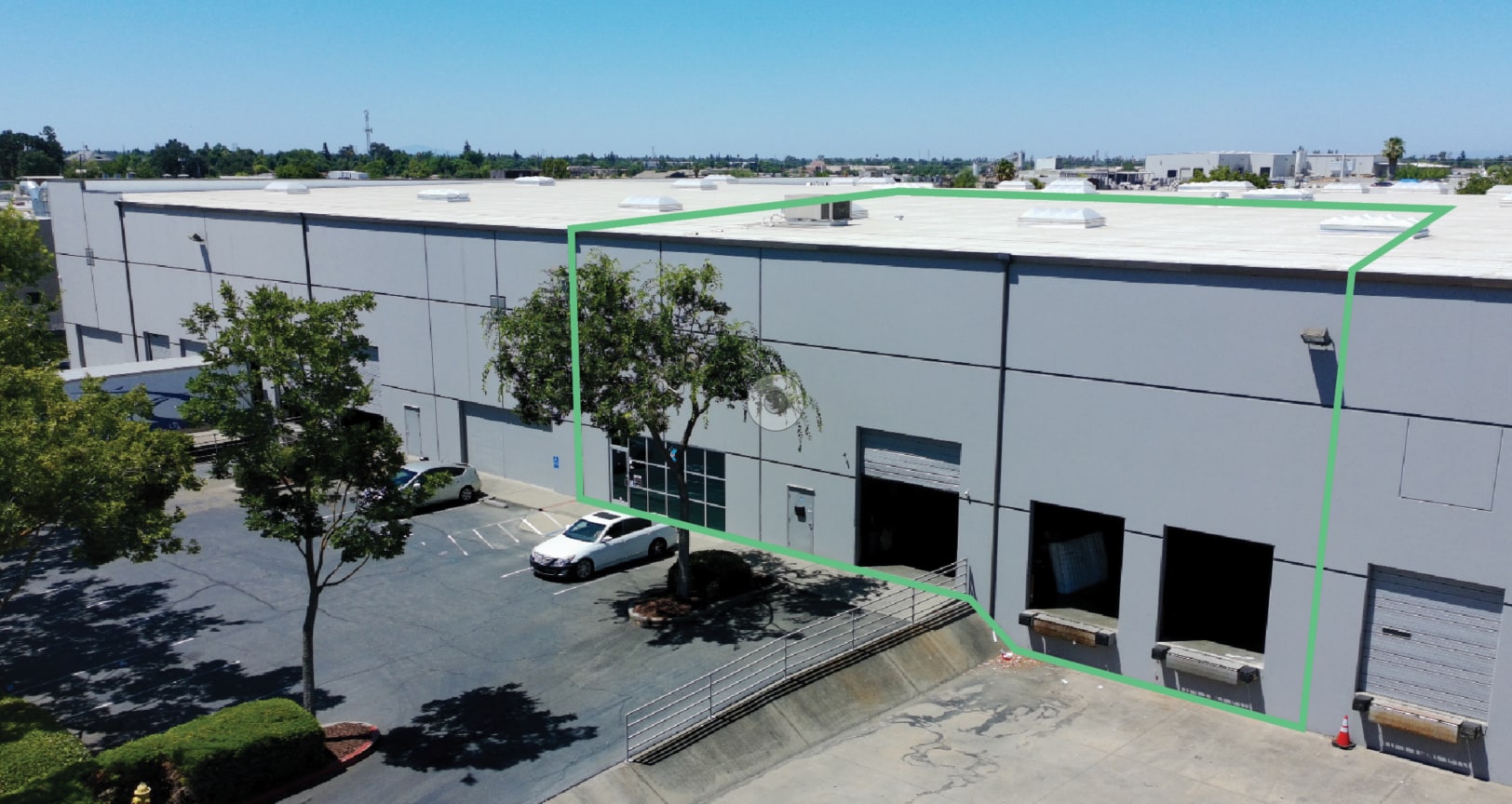 8440 Rovana Cir, Sacramento, CA for lease Building Photo- Image 1 of 2