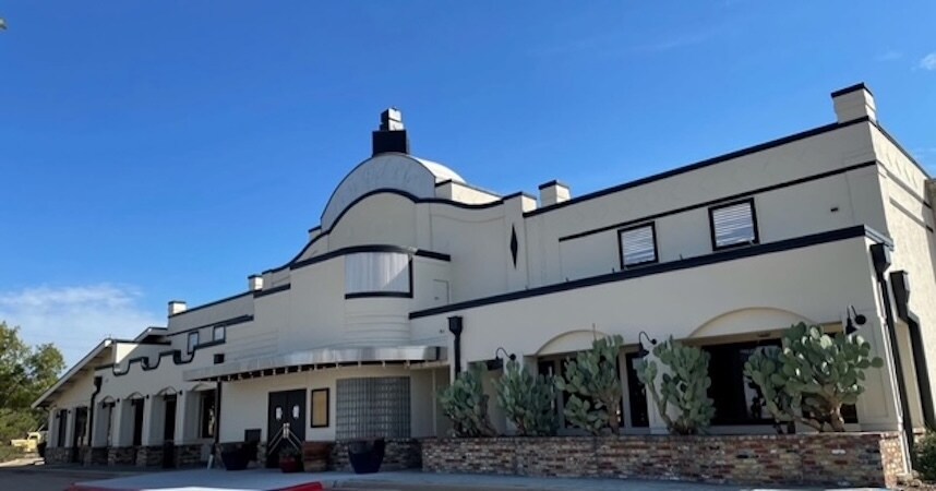 401 S Central Expy, Allen, TX à vendre - Photo du bâtiment - Image 1 de 10