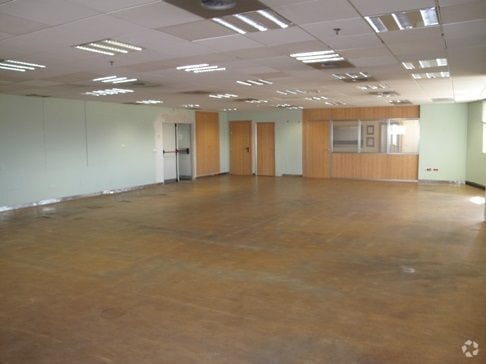 Calle Reyes Católicos, 18, Alcobendas, Madrid for lease - Building Photo - Image 2 of 15