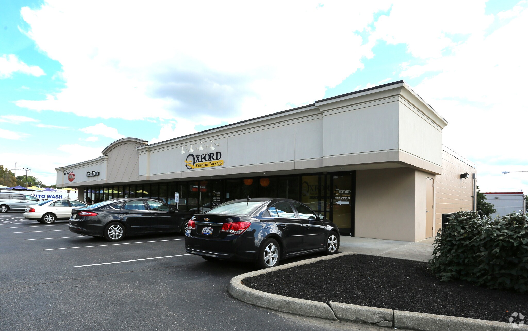 5207 Madison Rd, Cincinnati, OH for sale Primary Photo- Image 1 of 1