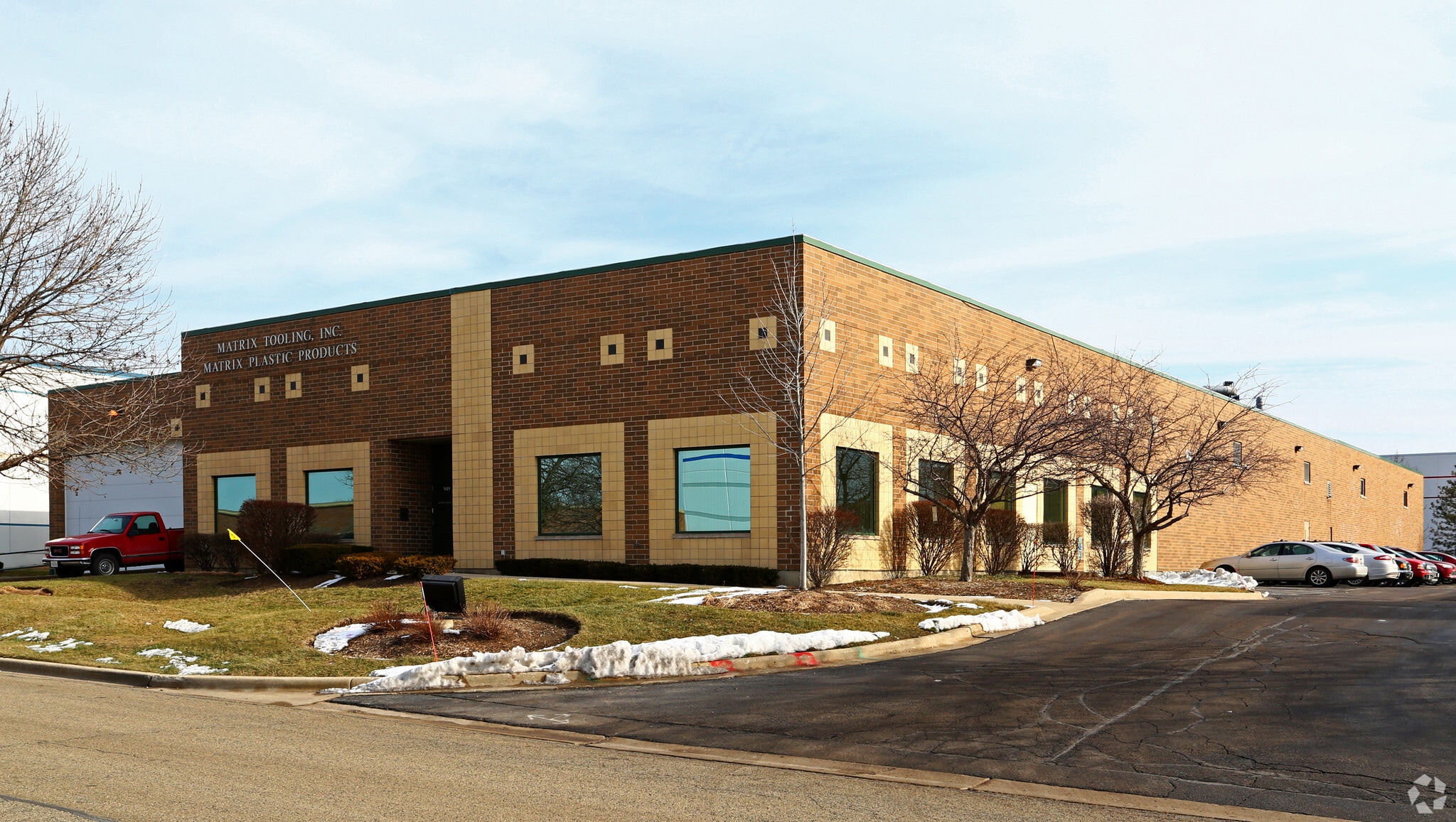 949 Aec Dr, Wood Dale, IL for sale Primary Photo- Image 1 of 4