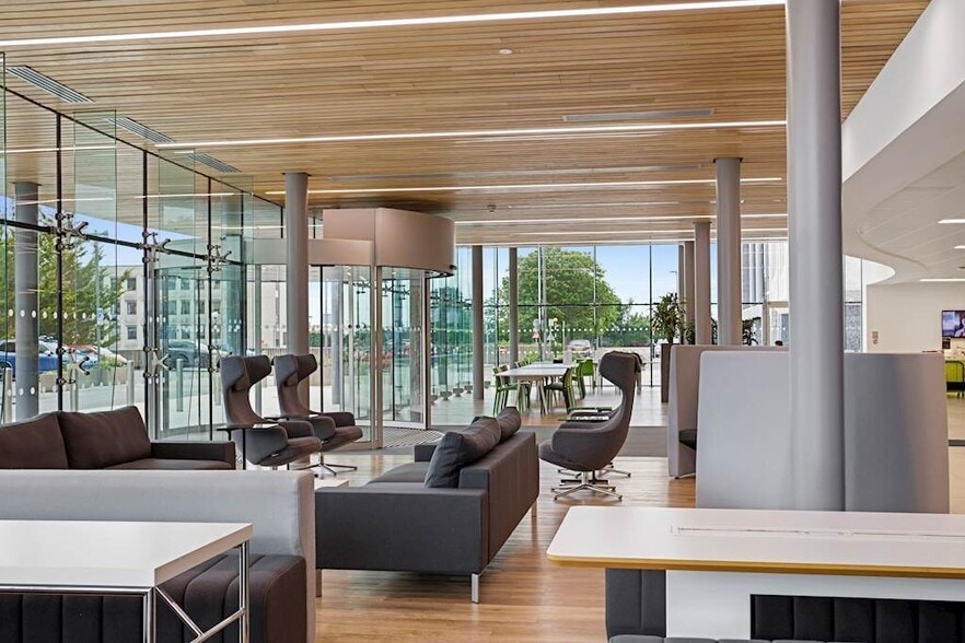 Hill Of Rubislaw, Aberdeen for lease - Interior Photo - Image 2 of 15