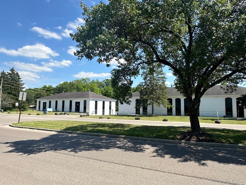 28 E Rahn Rd, Kettering, OH for lease - Building Photo - Image 2 of 10