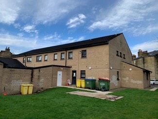Plus de détails pour Lumb Ln, Bradford - Soins de santé à vendre
