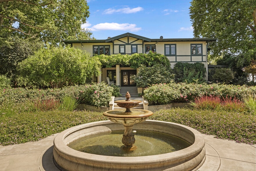 19877 N Davis Rd, Lodi, CA for sale - Building Photo - Image 1 of 15