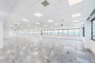 Calle Julián Camarillo, 4 C, Madrid, Madrid for lease Interior Photo- Image 2 of 3