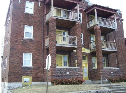 3319 E 30th St, Kansas City, MO for sale - Building Photo - Image 2 of 4