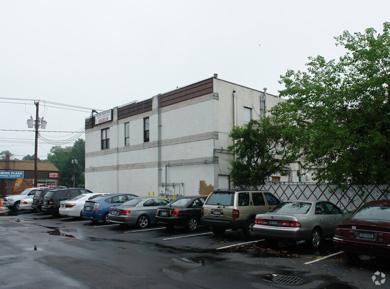 2814-2841 Merrick Rd, Bellmore, NY à vendre - Photo du bâtiment - Image 3 de 10
