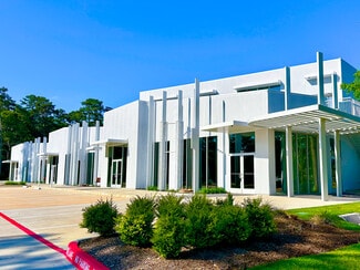 Plus de détails pour 400 River Pointe Dr, Conroe, TX - Bureau/Commerce de détail à louer