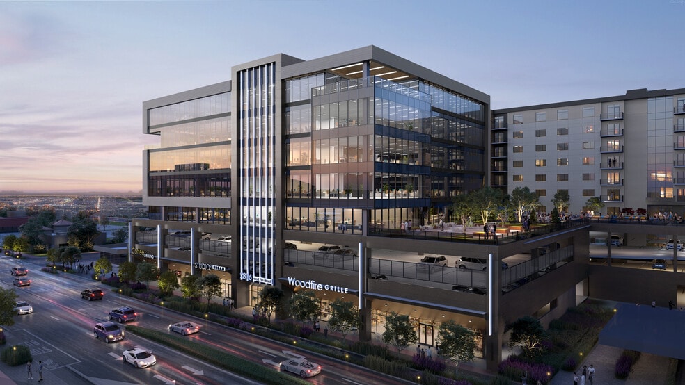 2816 W 7th St, Fort Worth, TX for lease - Building Photo - Image 1 of 5