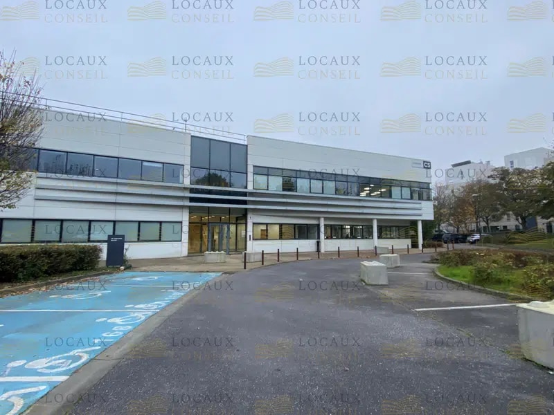 Bureau dans Cergy à louer Photo principale- Image 1 de 6