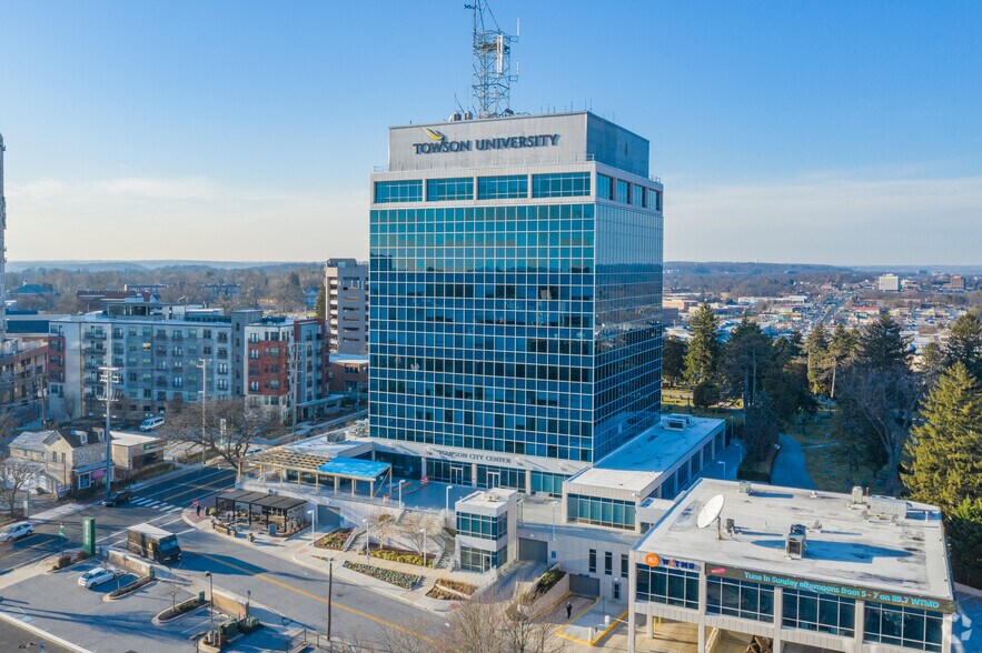 1 Olympic Pl, Towson, MD à louer - Photo du bâtiment - Image 1 de 15