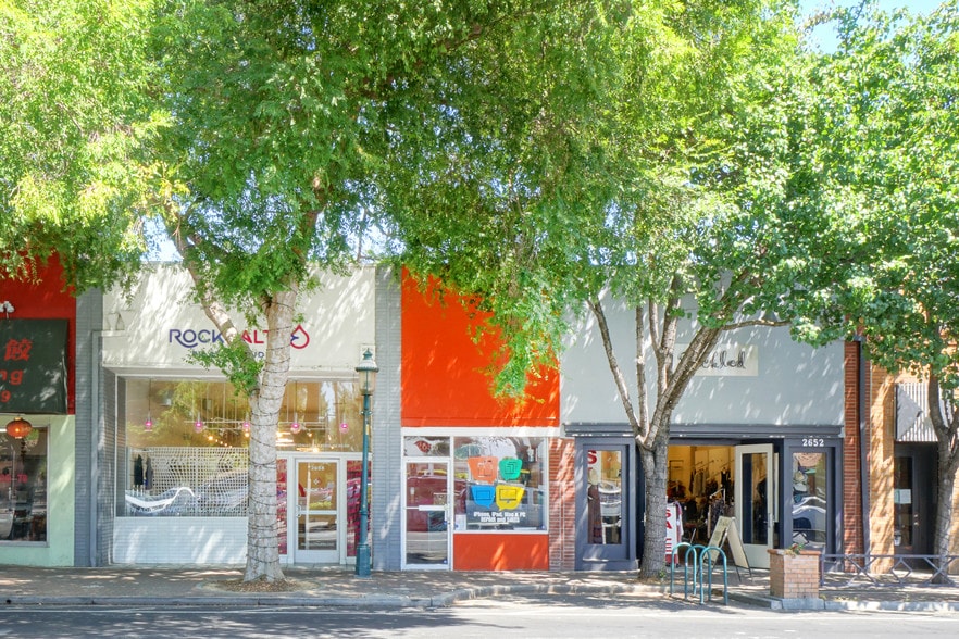 2652-2658 Broadway, Redwood City, CA for lease - Building Photo - Image 2 of 8