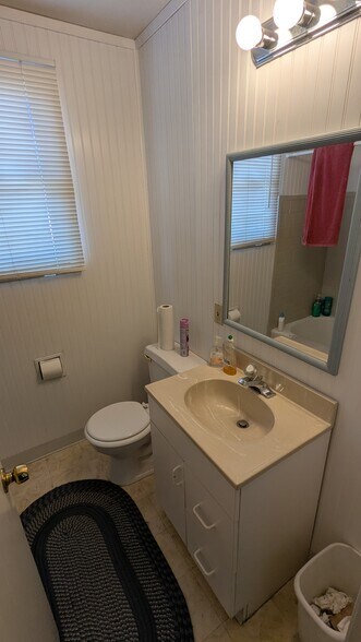 612 E Lewelling Blvd, Hayward, CA à vendre - Photo du bâtiment - Image 2 de 18