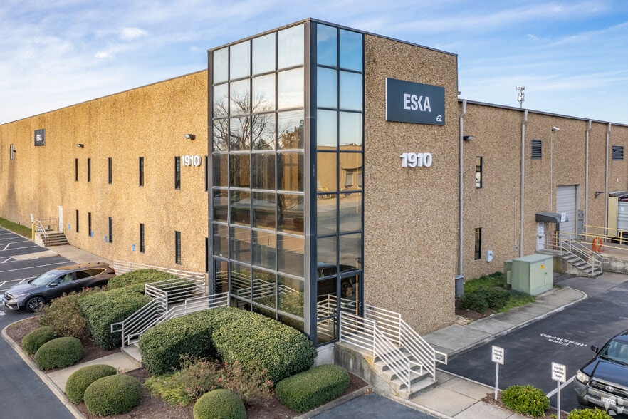 1910 Campostella Rd, Chesapeake, VA for lease - Building Photo - Image 2 of 17