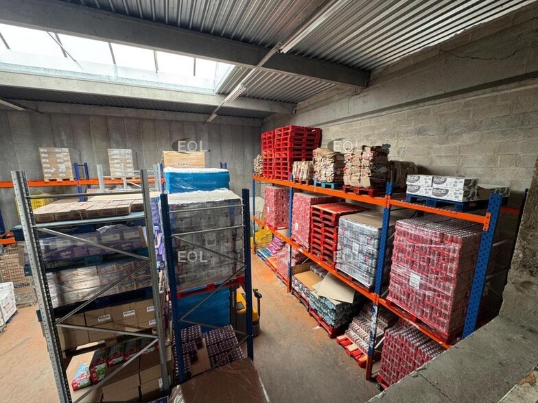 Industrial in Collégien for lease - Interior Photo - Image 3 of 3