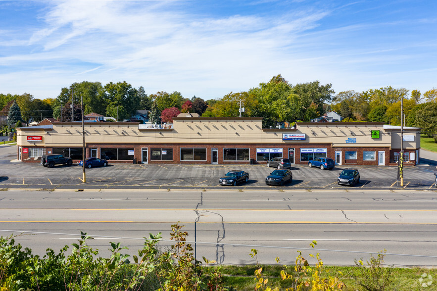 15511-15583 S Dixie Hwy, Monroe, MI for lease - Building Photo - Image 2 of 4