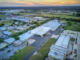 More details for 1942 S Interstate 35, San Marcos, TX - Industrial for Sale
