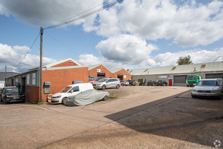 Stour Vale Rd, Stourbridge for lease - Building Photo - Image 3 of 4