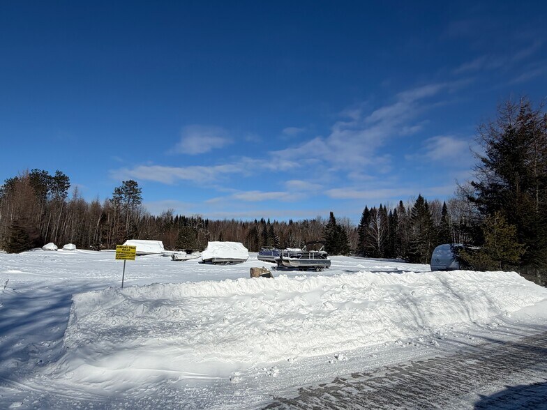 Map 8 Lot 9B East Road, Greenville, ME à vendre - Photo principale - Image 1 de 12