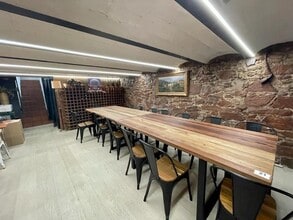 Retail in Molins de Rei, Barcelona for lease Interior Photo- Image 1 of 13