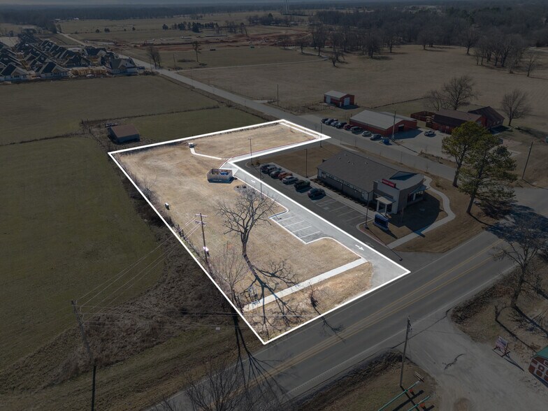 2103 Slack St, Pea Ridge, AR à vendre - Aérien - Image 2 de 11