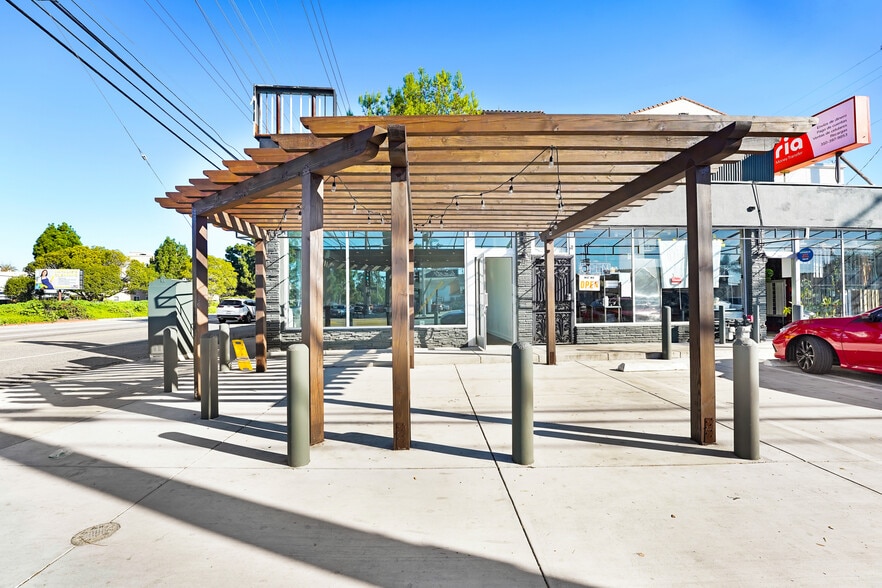 4500-4506 Inglewood Blvd, Los Angeles, CA à louer - Photo du bâtiment - Image 2 de 15