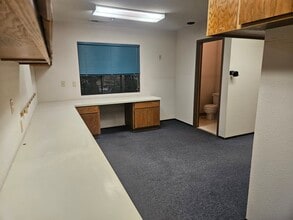 1331 Medical Center Dr, Rohnert Park, CA à louer Photo intérieure- Image 2 de 14