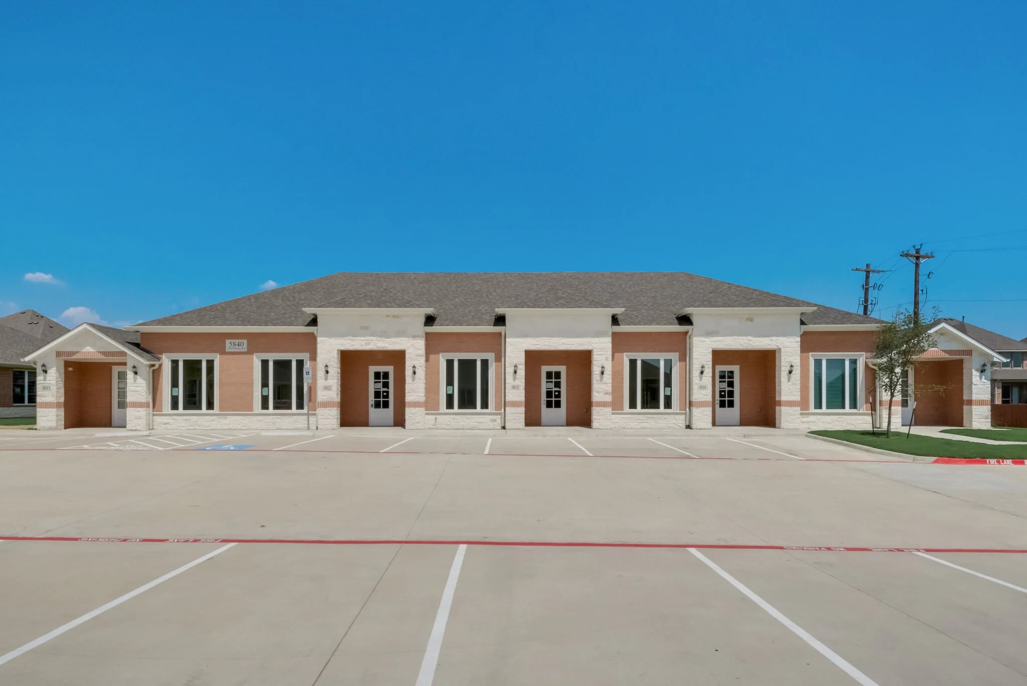 5840 Collin McKinney Pky, McKinney, TX for lease Interior Photo- Image 1 of 4