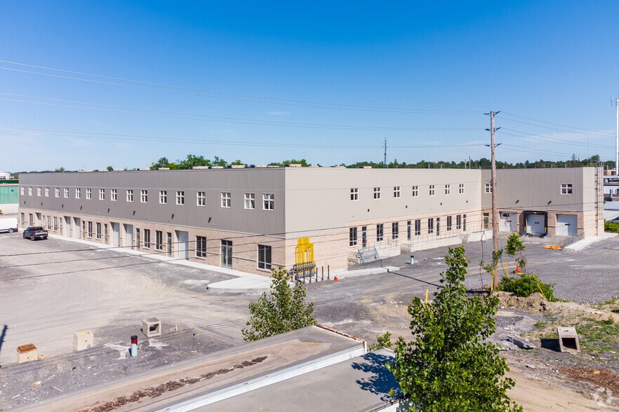 1920 Merivale Rd, Nepean, ON for sale - Building Photo - Image 1 of 1