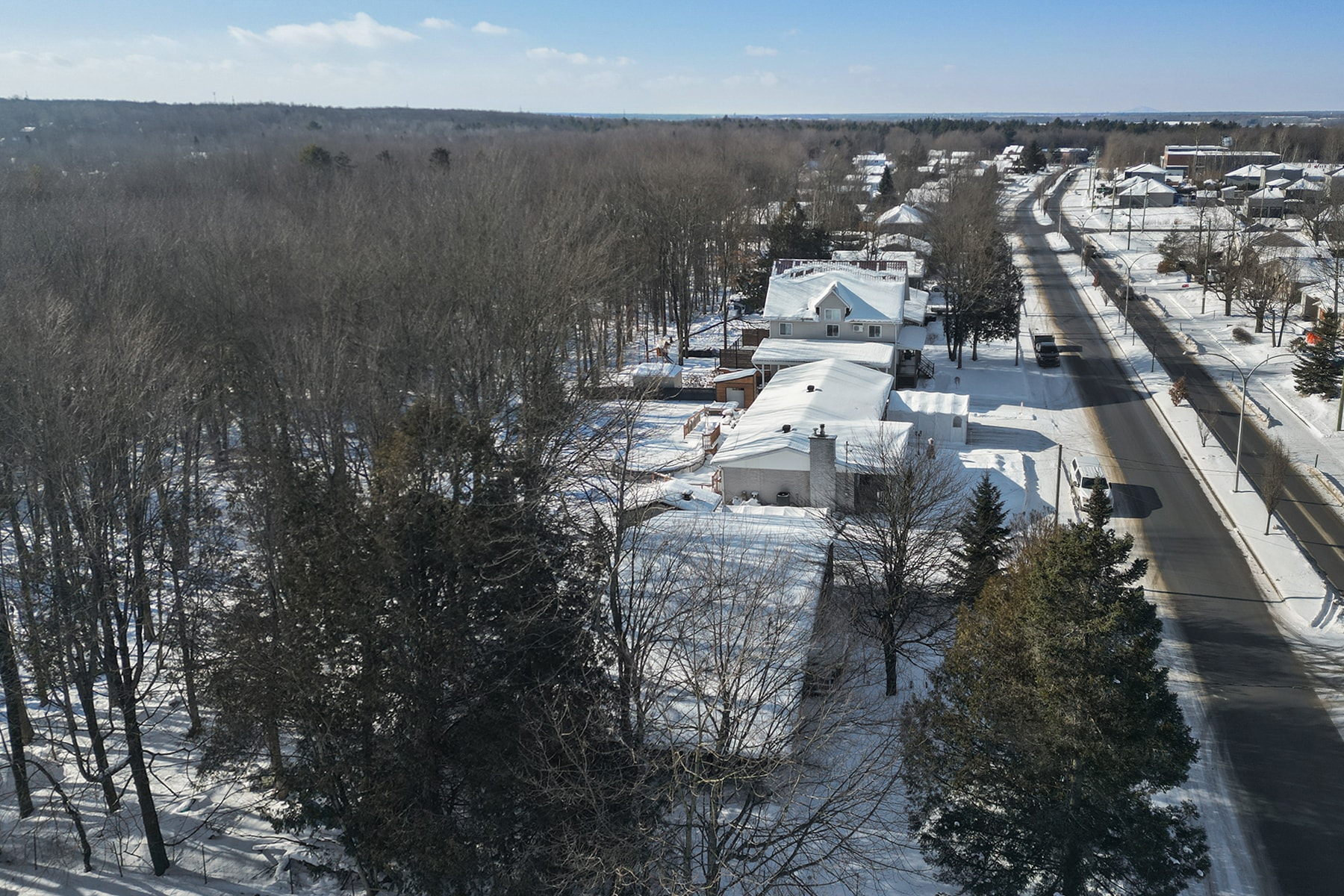 1246 Rue Simonds S, Granby, QC for sale Primary Photo- Image 1 of 1