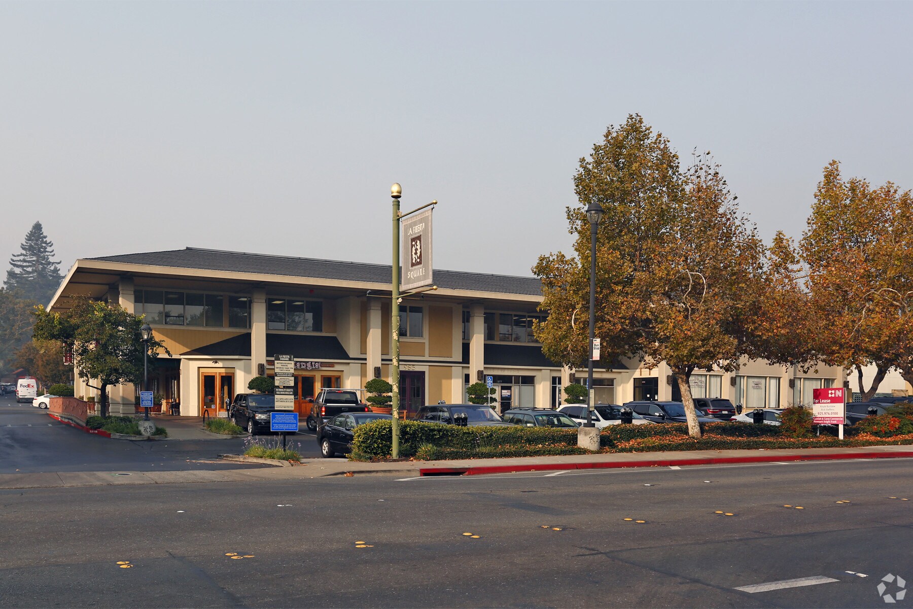 3533-3547 Mt. Diablo Blvd, Lafayette, CA à louer Photo du bâtiment- Image 1 de 12