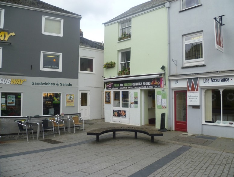 18 Victoria Sq, Truro for sale - Building Photo - Image 2 of 21
