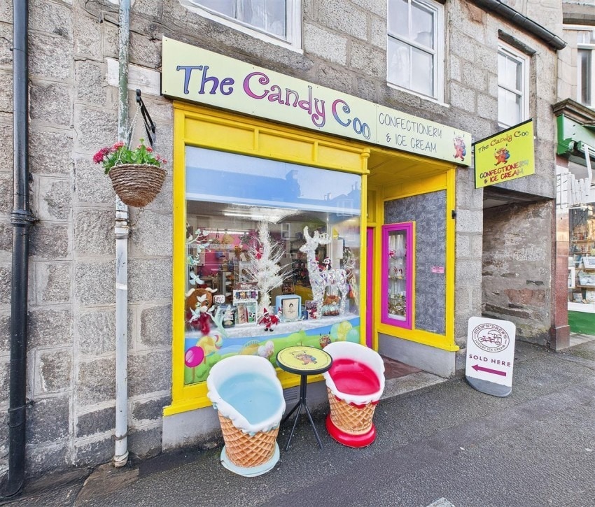 32 High St, Grantown On Spey for sale Building Photo- Image 1 of 5