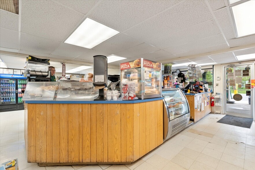 4067 State Route 26, Eaton, NY à vendre - Photo du bâtiment - Image 3 de 28