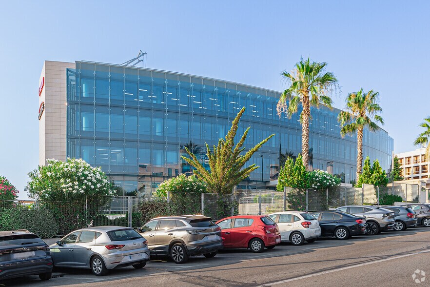 Avenida de Europa, 6, Alcobendas, Madrid à louer - Photo du bâtiment - Image 2 de 4