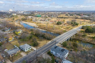 333 E Theo Ave, San Antonio, TX - Aérien  Vue de la carte - Image1