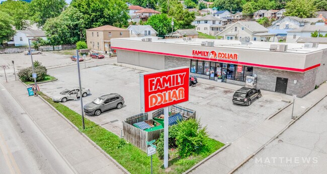 More details for 1536 Washington St W, Charleston, WV - Retail for Sale