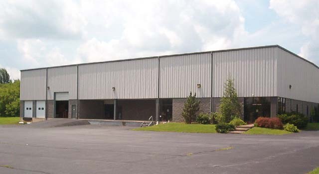 Plus de détails pour 110 Penn Am Dr, Quakertown, PA - Industriel à louer